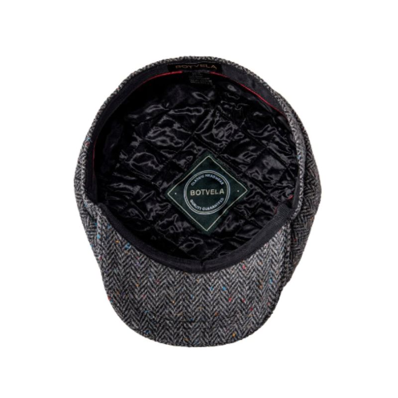 Vu de la doublure douce et chaude, intérieur de la casquette irlandaise Bulger - Béret à visière avec chevrons mouchetés en laine mélangée de qualité - homme - marque Botvela, qualité garantie - coloris gris anthracite