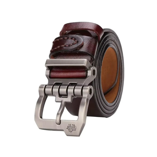 Ceinture en cuir couleur café pour homme avec boucle métallique robuste, idéale pour un style élégant et intemporel.