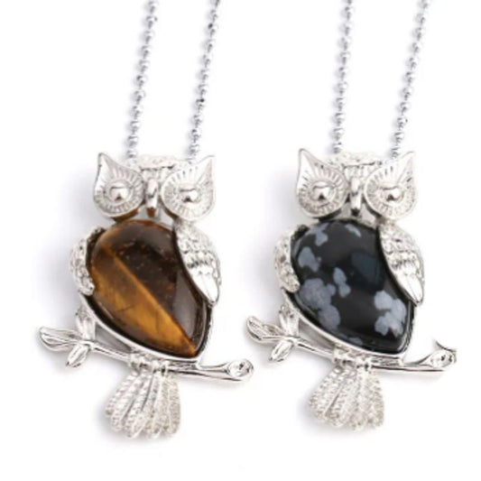 Collar con colgante de búho de piedra