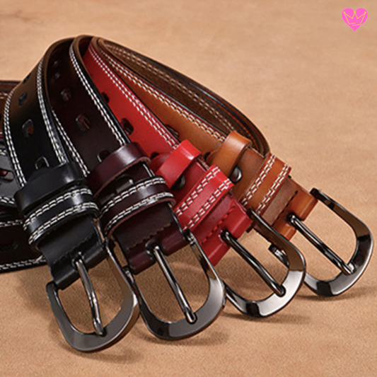 Ceinture femme de qualité en peau de cuir Souple de vachette doublement surpiquée avec boucle ardillon en métal.