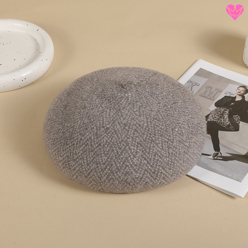 Béret Matisse de style à la française en laine mélange de Cachemire avec chevrons intemporels - tendance femme - coloris marron kaki