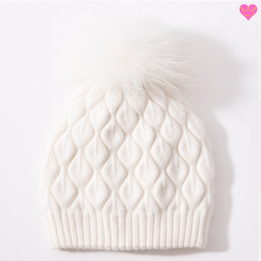 Gorro Masella de Angora con Pompón para Mujer