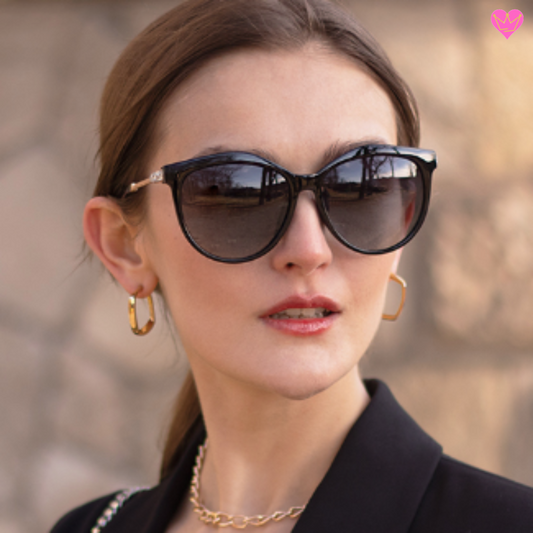 lunettes de soleil femme oeil de chat - grande tendance - verres polarisées