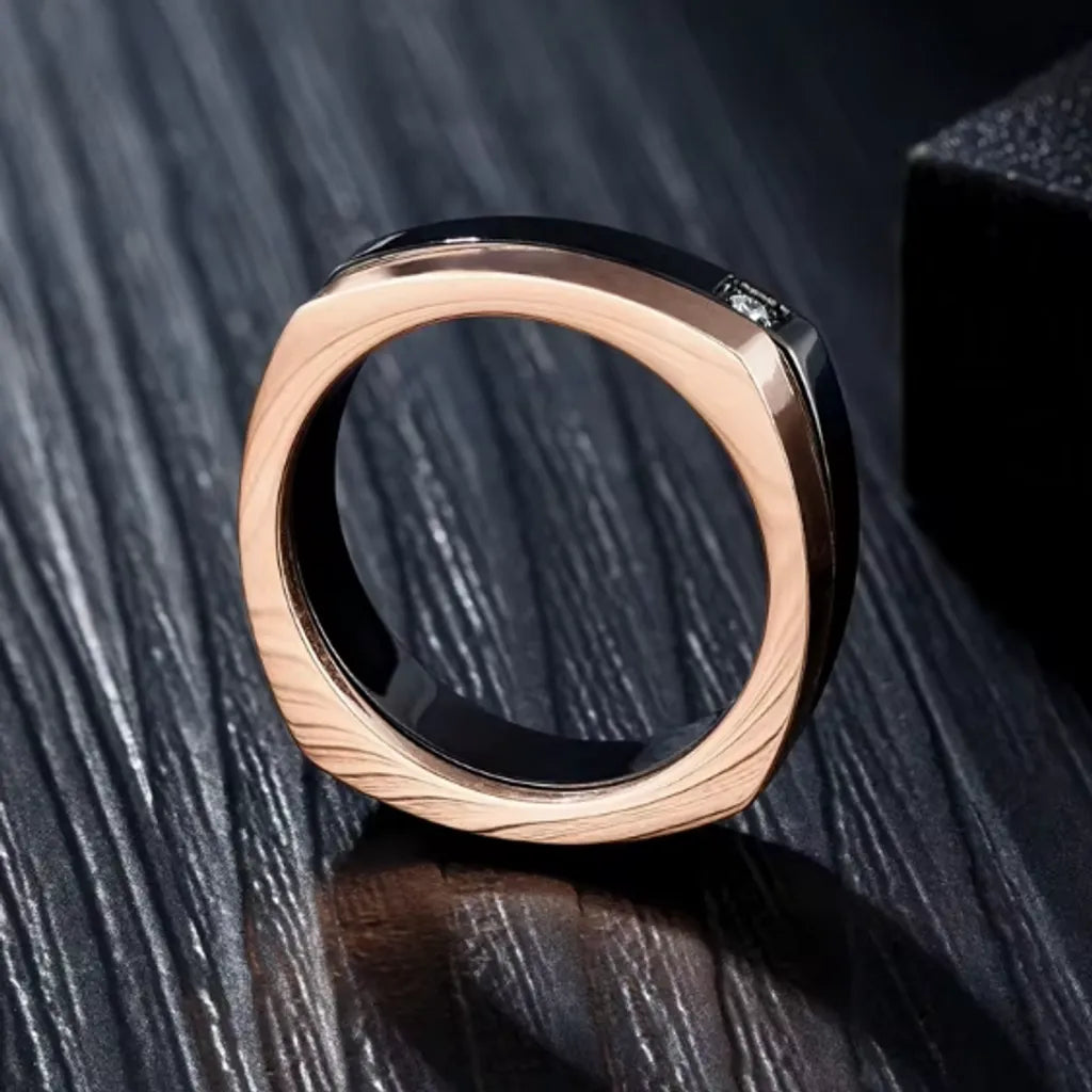 Bague Carrée Rotative en Acier Inoxydable - Design Moderne et Unique