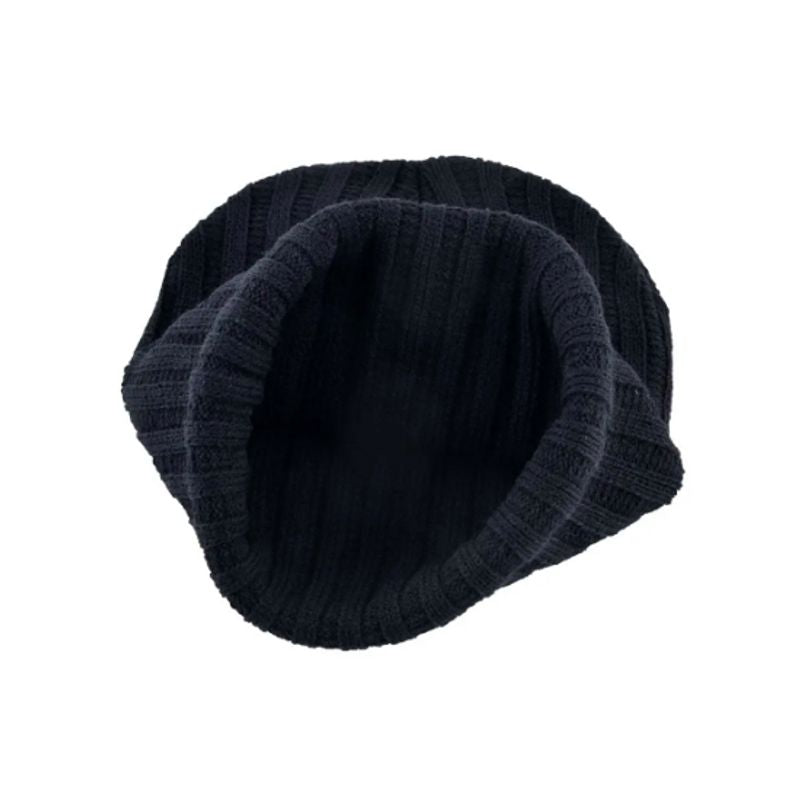 Bonnet Aigle à l'intérieur doux et chaud, sa confection en laine de qualité en fait un bonnet confortable et douillet qui ne gratte pas au contact de la peau. Unisexe 
