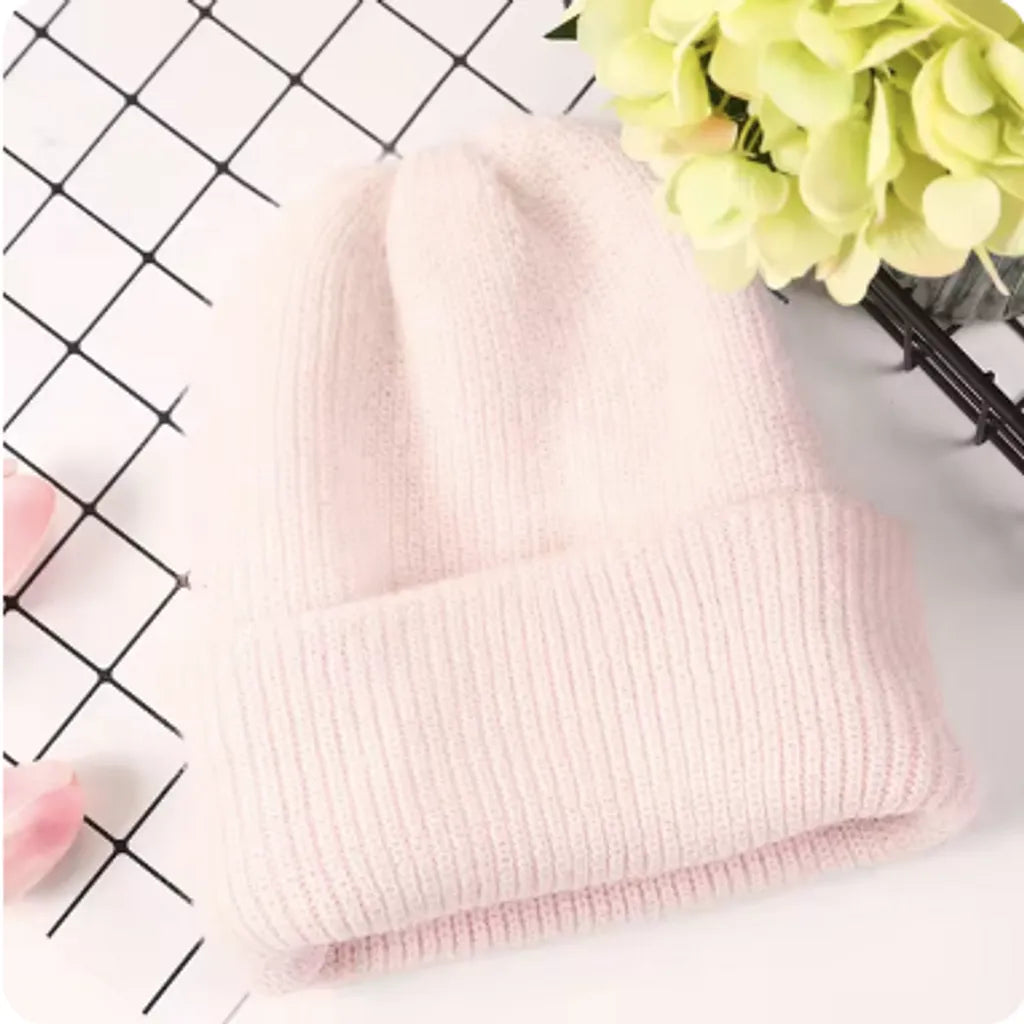 Bonnet Aussois casual cool en laine mélangée, angora et acrylique – coloris rose.