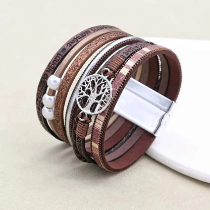 Bracelet arbre de vie multi-rangs en cuir microfibre marron avec fermoir magnétique argenté, vue latérale.