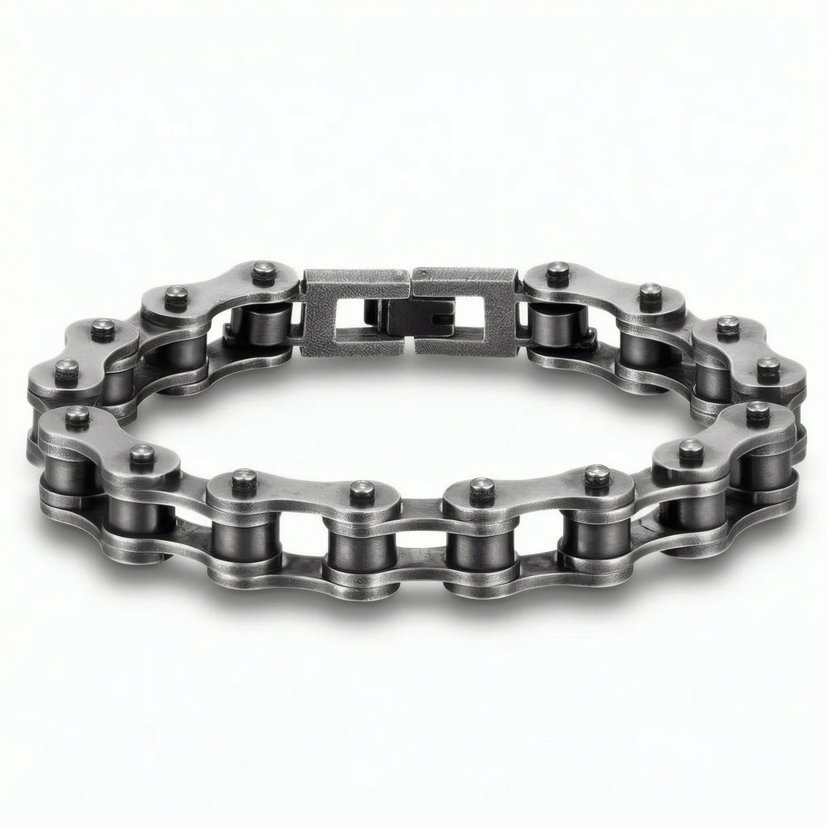 Bracelet maillon chaîne moto Kaelis en acier rétro présenté à plat sur fond blanc neutre.
