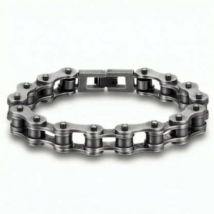 Bracelet maillon chaîne moto Kaelis en acier rétro présenté à plat sur fond blanc neutre.