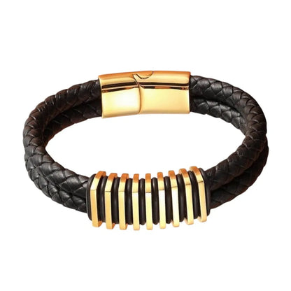 Vue produit premium. Le bracelet Link cuir tressé avec ses segments modulaires entièrement dorés. Une finition de caractère qui souligne l'assemblage technique en acier inoxydable.