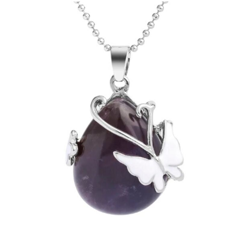 Collier avec pendentif goutte d'eau avec papillon et fleur plaqué platine - pierre naturelle Améthyste couleur violet - chaine à bille argenté