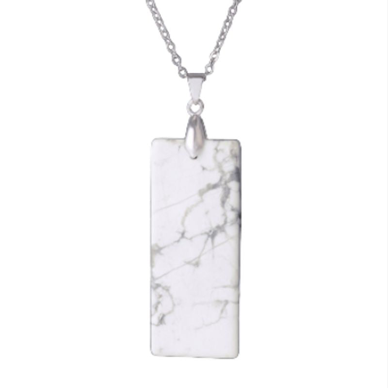 Collier Reiki en acier inoxydable avec pendentif rectangle en pierre naturelle Howlite - coloris blanc marbré