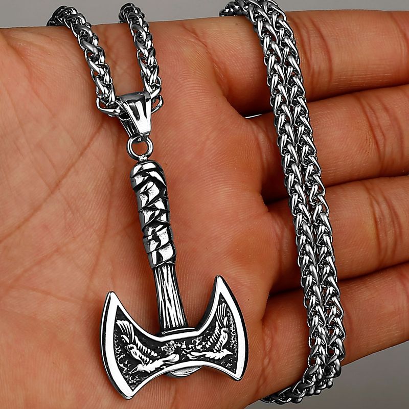 Collier scandinave Viking double hache - mythologie nordique - corbeaux de Odin - bijoux en acier inoxydable argenté