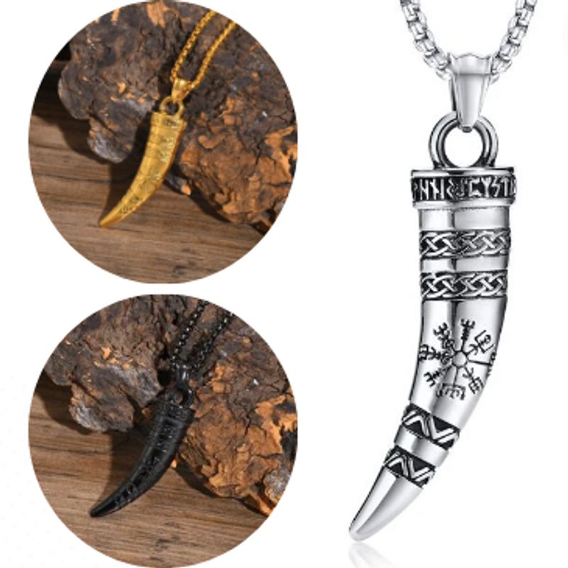 Vue sur trois colliers celte avec pendentif Viking corne à boire en acier inoxydable - trois couleur aux choix disponibles, le noir, l'argent et l'or
