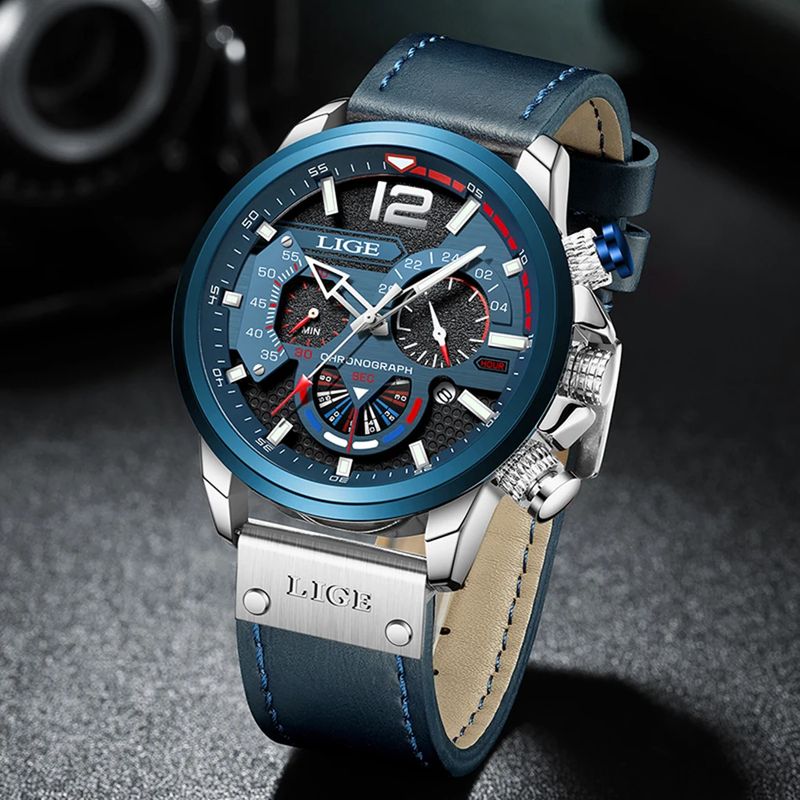 Lige Pilot Chrono, boitier argenté et cadran de couleur bleu, montre chronographe pour amateur de sport mécanique avec bracelet en cuir bleu.