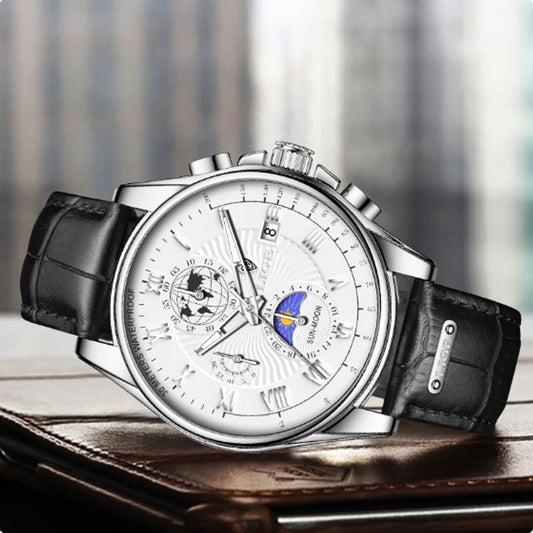 Montre chronographe pour homme business avec bracelet en cuir noir posé sur un plan de bureau en cuir marron - Lige Urban Chrono