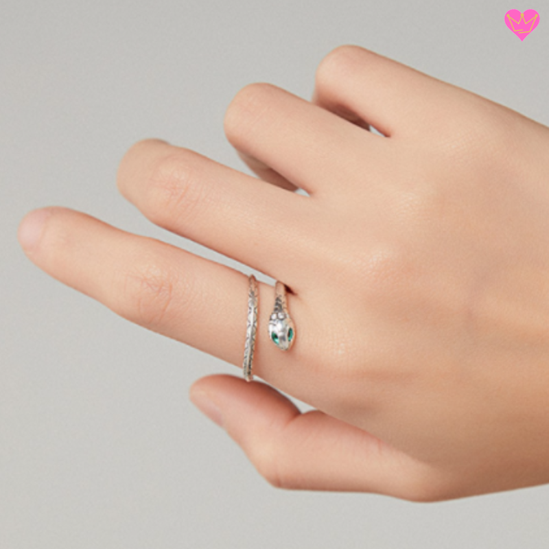 Snake Snake Ring in Silver for Women
