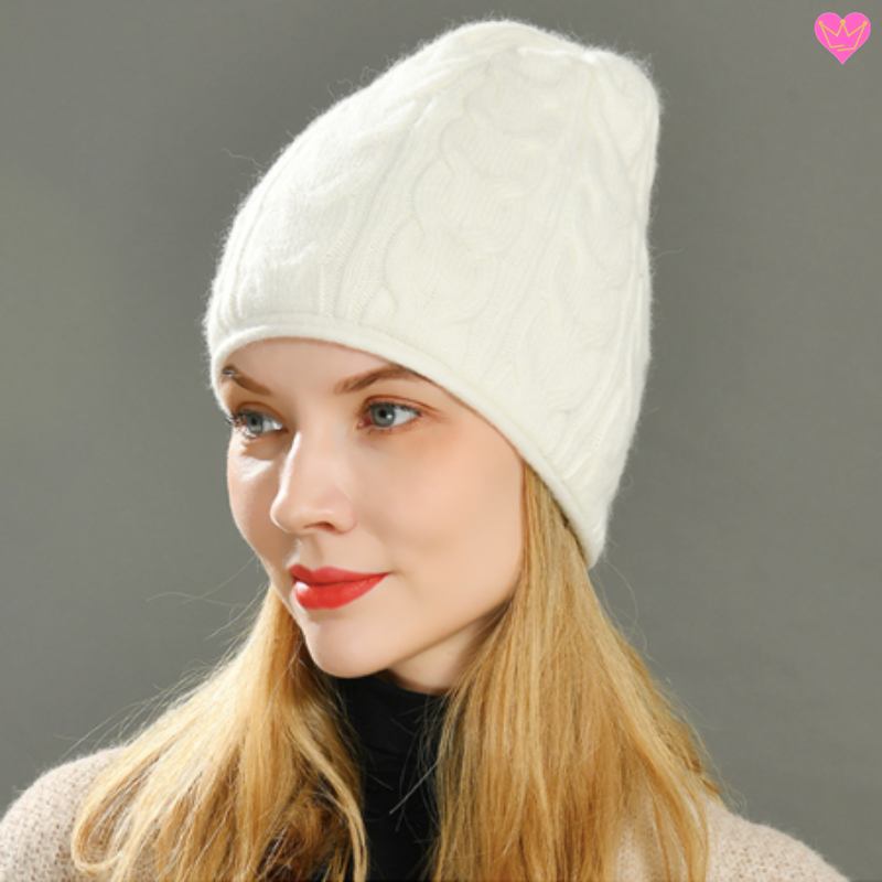 Bonnet Val Gardena avec torsades et doublure en laine douce de Cachemire et chaude en acrylique pour femme - coloris blanc écru