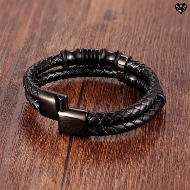 Bracelet all black en cuir tressé avec fermoir magnétique et charms acier pour homme