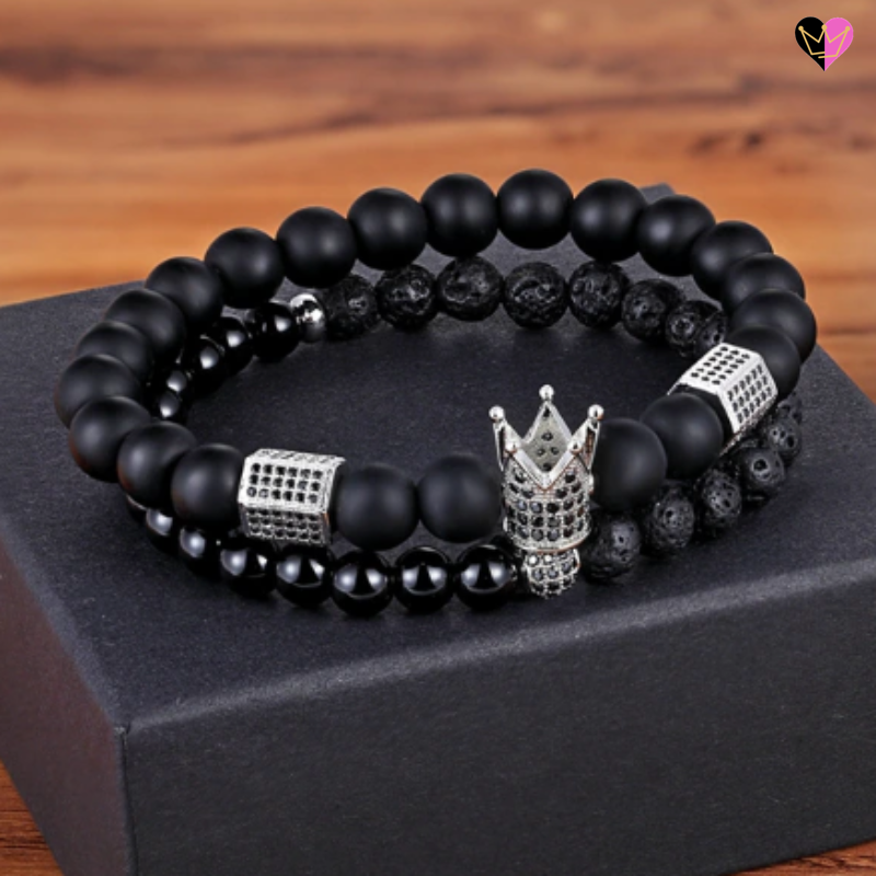 Bracelet unisexe perles pierres onyx noire et lave noire avec couronne et sphère pavées de zircon